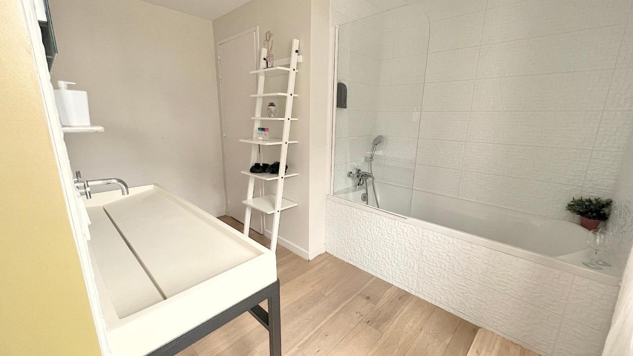 Chambre Cremant - Maison Bossoreil Angers Bagian luar foto