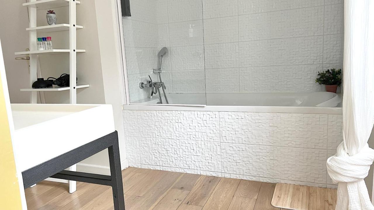 Chambre Cremant - Maison Bossoreil Angers Bagian luar foto